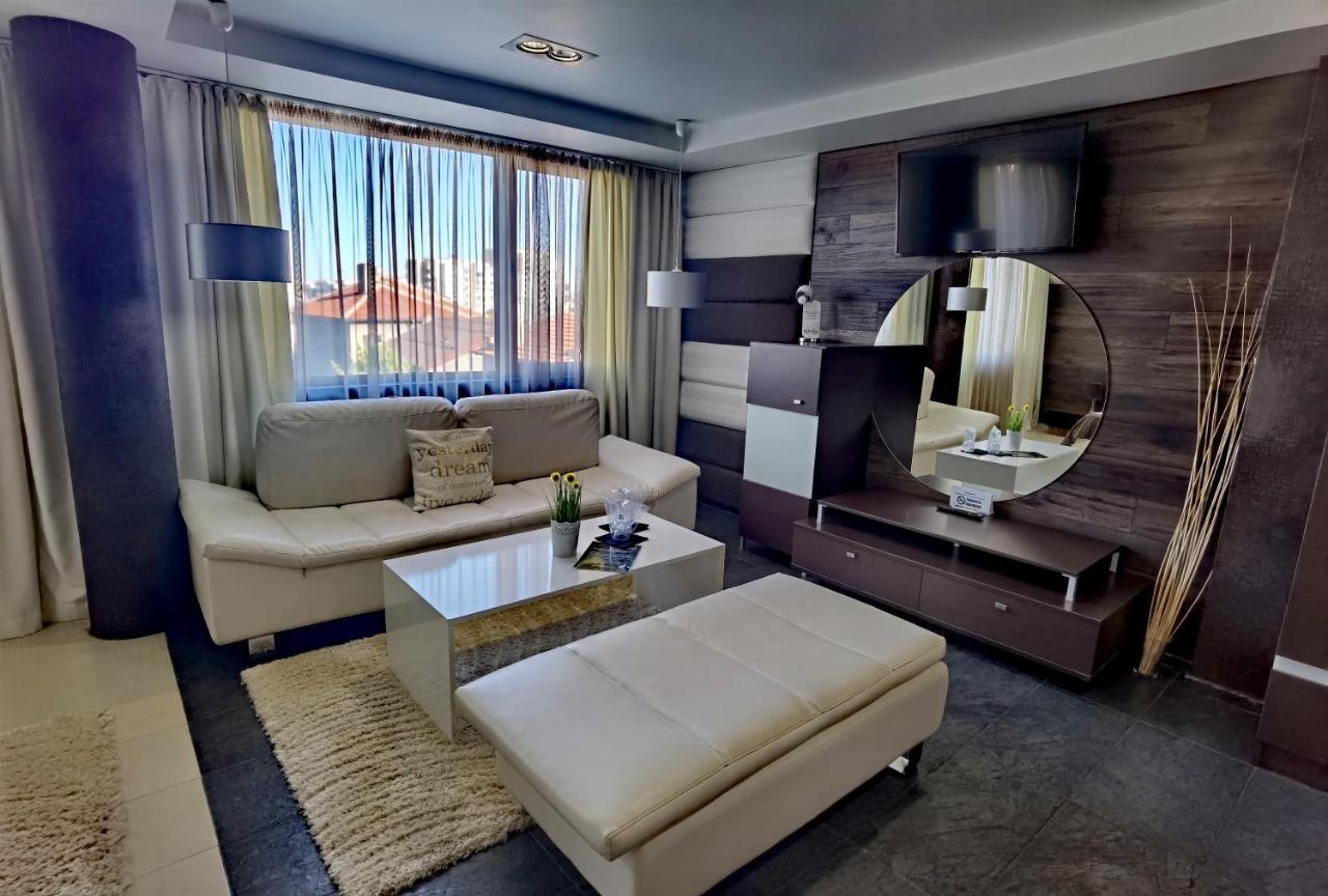 Hotel Acktion Shumen Exterior photo